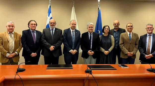 Παραγωγική η συνάντηση των πρυτανικών αρχών του ΔΠΘ και του ΑΠΘ στην Κομοτηνή