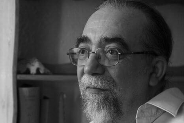 Ξάνθη: έφυγε από τη ζωή ο συγγραφέας και φιλόλογος Θανάσης Μουσόπουλος – κατέρρευσε στον δρόμο