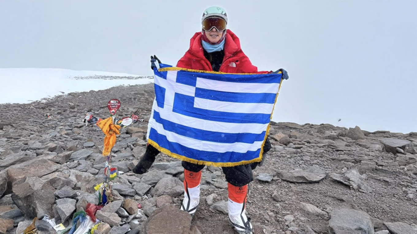 Από την Αλεξανδρούπολη στην κορυφή του Ακονκάγκουα στην Αργεντινή, στα 6.962 μέτρα: Ο άθλος της Κικής Τσακαλδήμη
