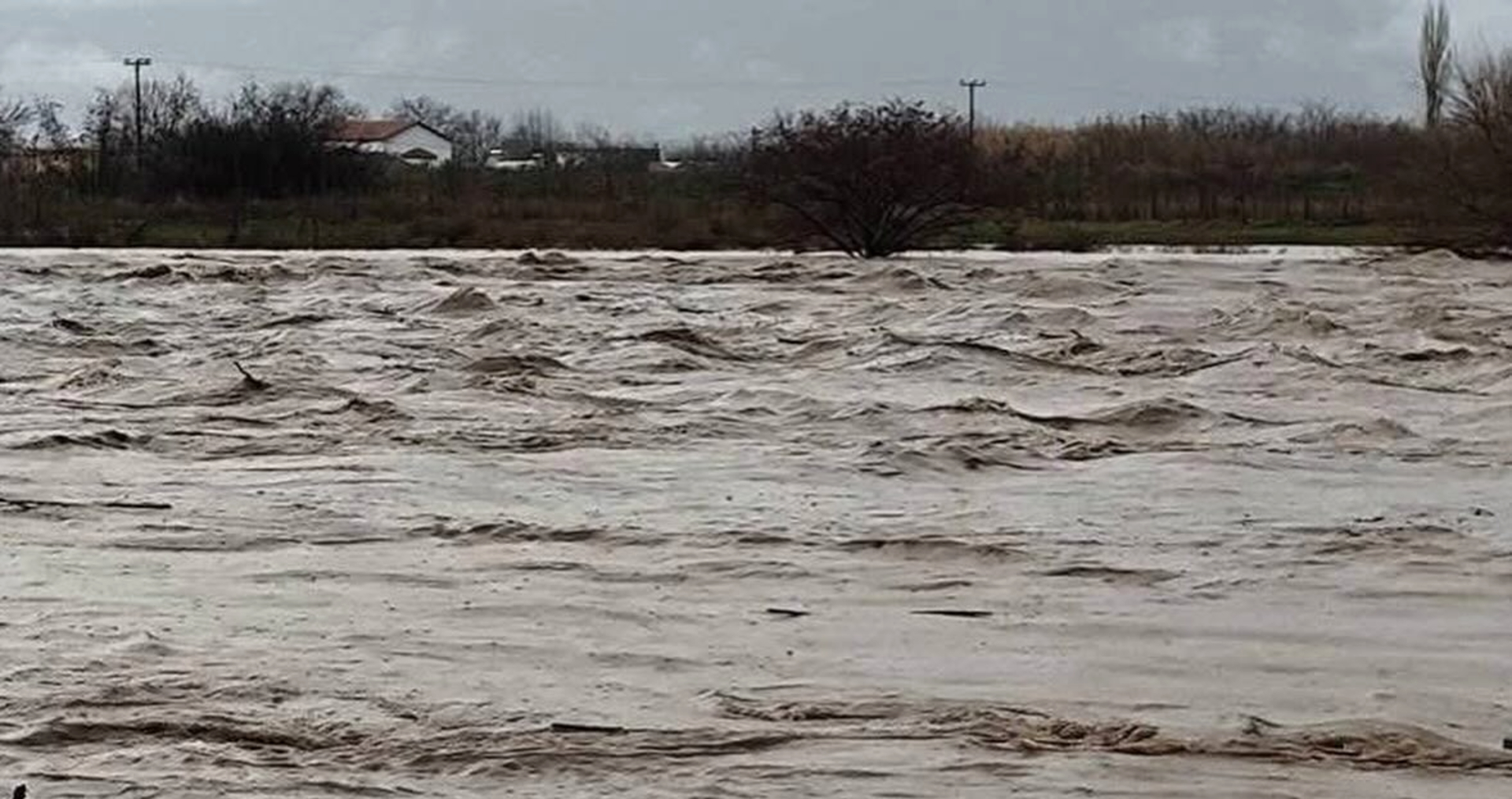 Σε «κόκκινο συναγερμό» ο Έβρος λόγω κινδύνου εκδήλωσης πλημμυρικών φαινομένων