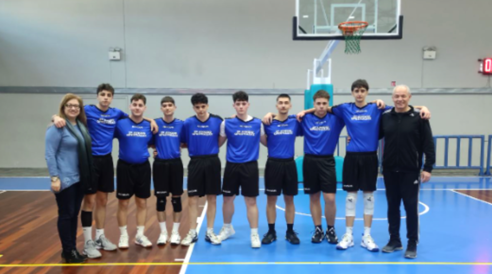 Η ομάδα πετοσφαίρισης του 2ου ΓΕΛ Ορεστιάδας κατέκτησε την 1η θέση στους Πανελλήνιους σχολικούς Αγώνες στην ΠΑΜΘ