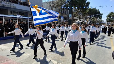 Φωτογραφικές στιγμές από την παρέλαση στην Αλεξανδρούπολη Φωτογραφικές στιγμές από την παρέλαση στην Αλεξανδρούπολη