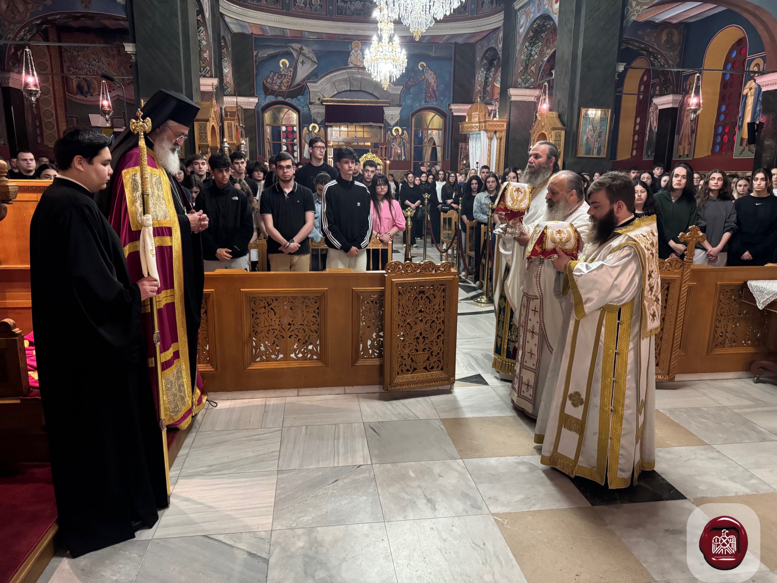 Μητρόπολη Αλεξανδρουπόλεως: μαθητική Θεία Λειτουργία για τις Πανελλήνιες Εξετάσεις