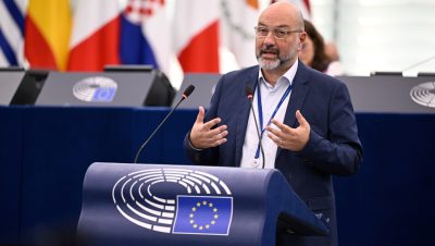 Σ. Αρναούτογλου προς Κομισιόν: «Η κυβέρνηση αφήνει 20.000 ελαιοπαραγωγούς στην αναμονή – Άμεση αποπληρωμή των προγραμμάτων ΟΕΦ» Σ. Αρναούτογλου προς Κομισιόν: «Η κυβέρνηση αφήνει 20.000 ελαιοπαραγωγούς στην αναμονή – Άμεση αποπληρωμή των προγραμμάτων ΟΕΦ»