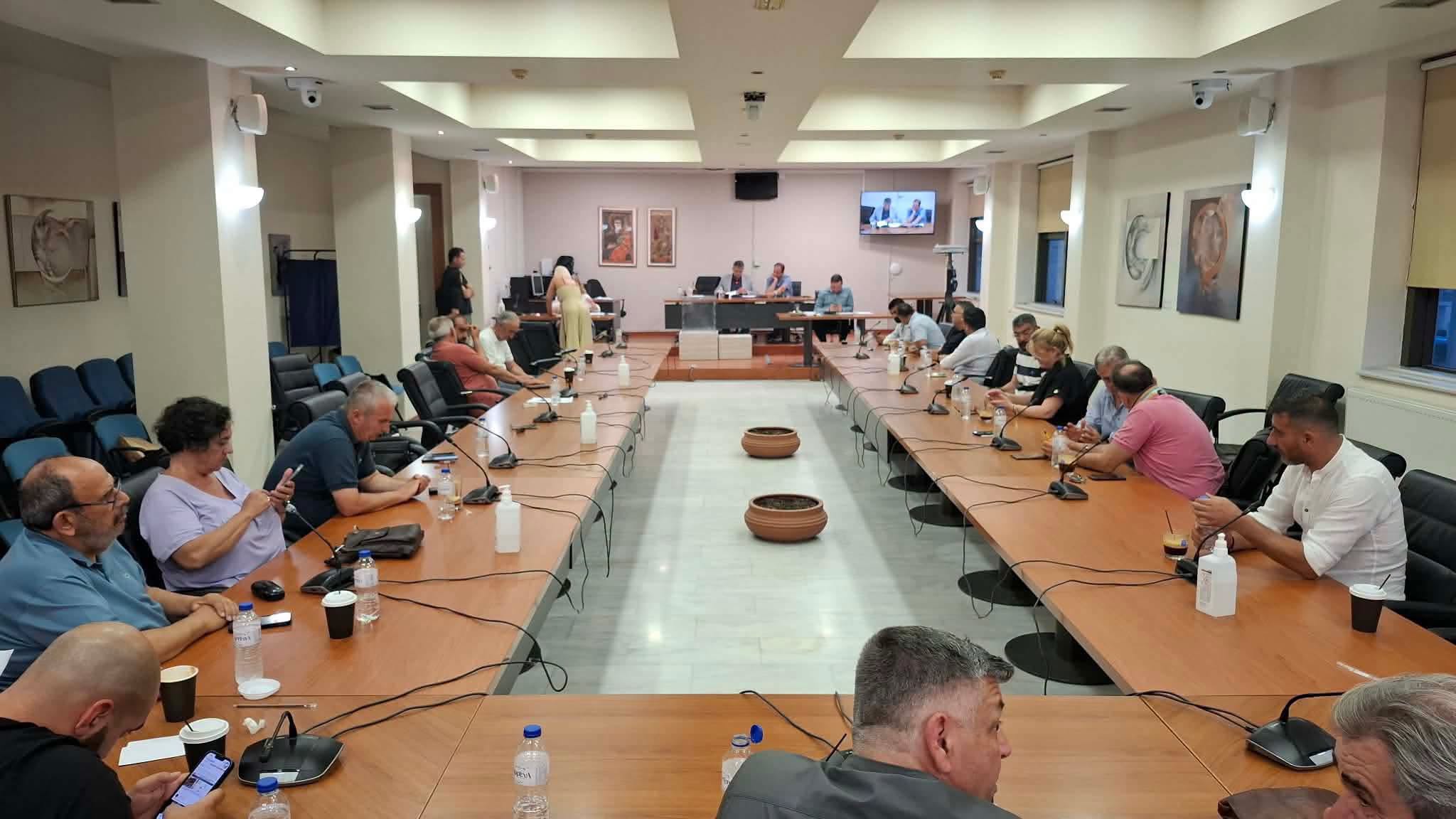 Το νέο Προεδρείο του Δημοτικού Συμβουλίου Αλεξανδρούπολης Το νέο Προεδρείο του Δημοτικού Συμβουλίου Αλεξανδρούπολης