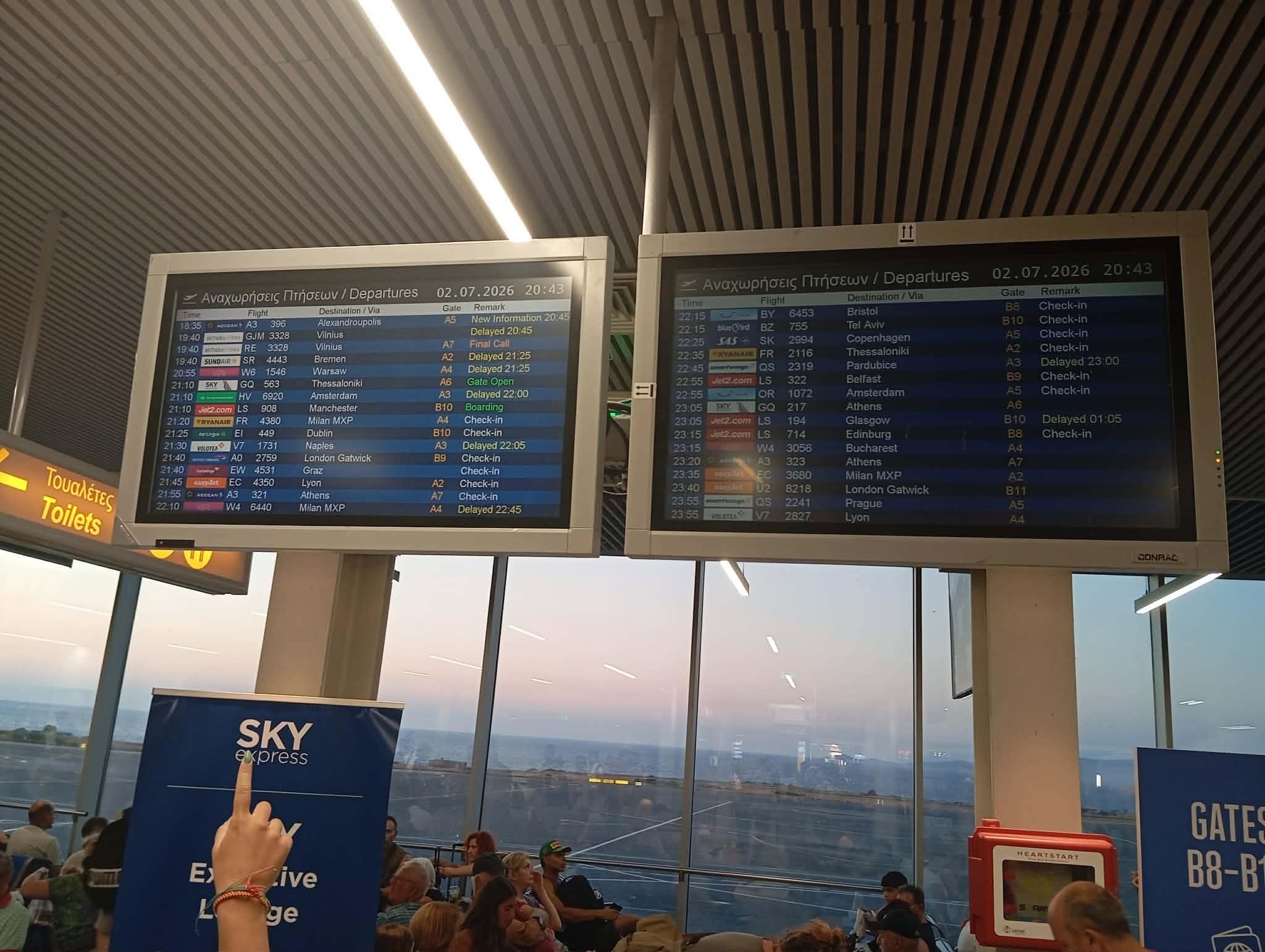 Με καθυστέρηση θα αναχωρήσει το αεροπλάνο της πτήσης Ηράκλειο-Αλεξανδρούπολη λόγω βλάβης Με καθυστέρηση θα αναχωρήσει το αεροπλάνο της πτήσης Ηράκλειο-Αλεξανδρούπολη λόγω βλάβης