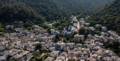 Θάσος: Δεν έβρισκε τραπέζι σε ταβέρνα και άρχισε να παριστάνει την ελέγκτρια του ΣΔΟΕ!
