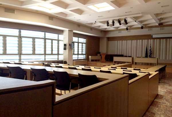 Δ. Κλάδης: «στάση Πόντιου Πιλάτου από την Περιφέρεια για το οδικό δίκτυο – μοιράζουν μόνο μπαλώματα»
