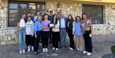 Βραβεύτηκαν μαθητές στο Σουφλί για σχέδιο κυκλοφορίας και βιώσιμης κινητικότητας Βραβεύτηκαν μαθητές στο Σουφλί για σχέδιο κυκλοφορίας και βιώσιμης κινητικότητας